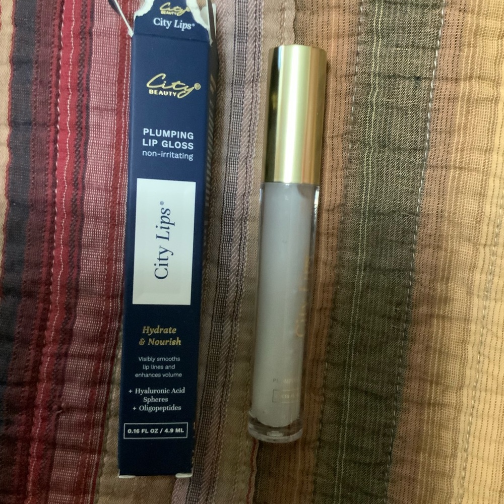 NEW City Lips Plumping Lip Gloss